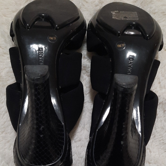 Arturo Chiang Studded Black Heels with Elegant Straps - Picture 9 of 12